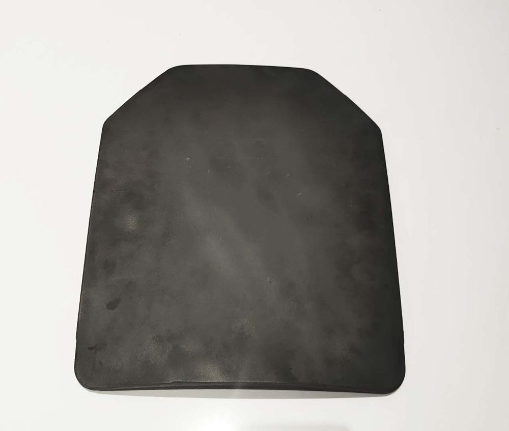 Multicurved boron carbide breast plate - type I